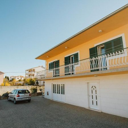 Apartments With A Parking Space Marina, Trogir - 11554 外观 照片