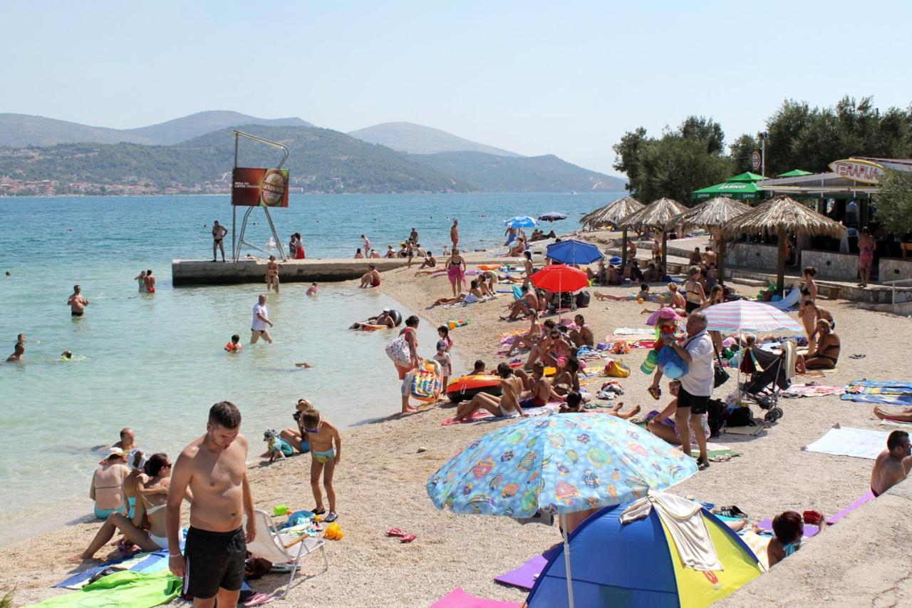 Apartments With A Parking Space Marina, Trogir - 11554 外观 照片